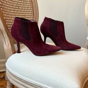 Nine West Sofia dress booties in burgundy red suede